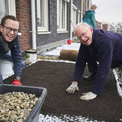 Voedingslaag (substraat) aanbrengen