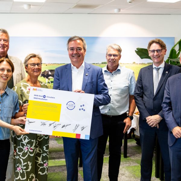 Ondertekening MKB deal