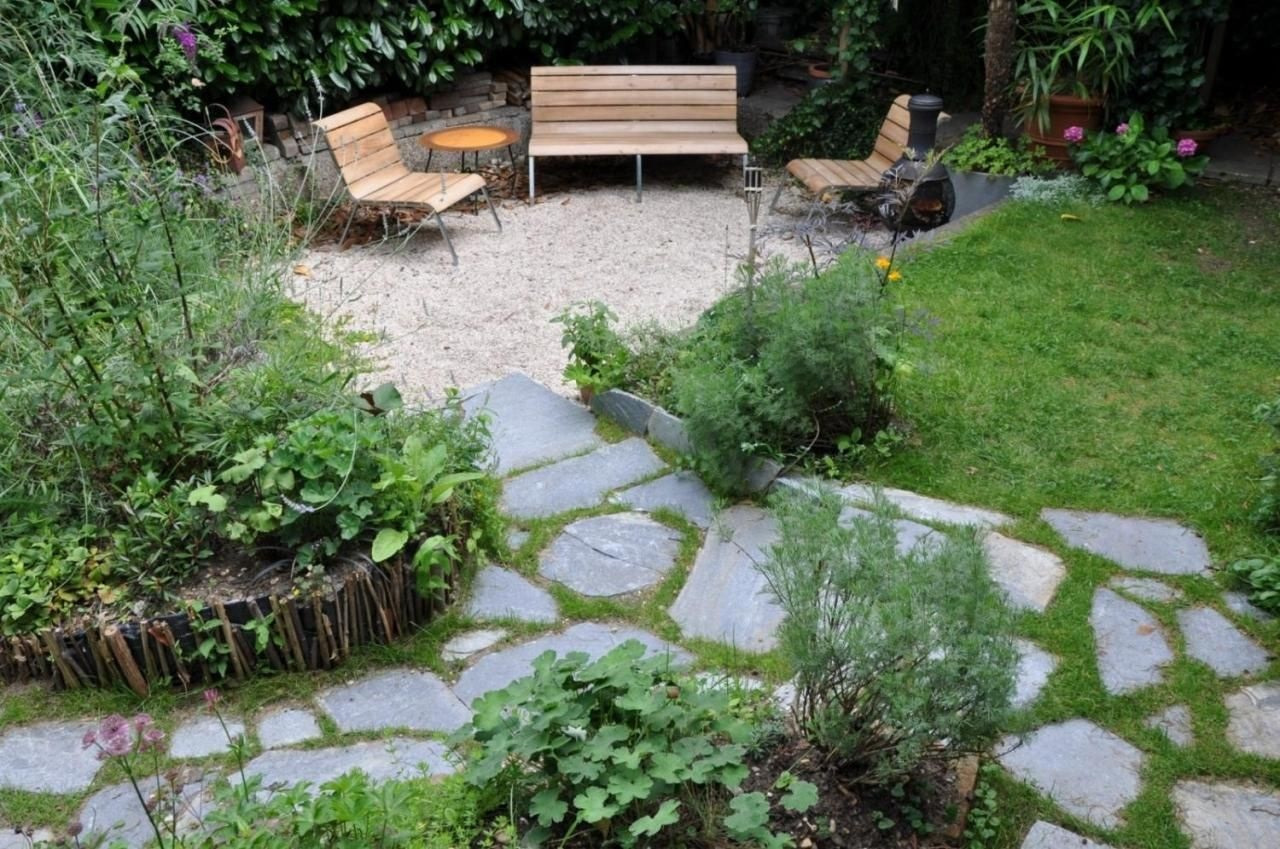 Flagstones in de tuin