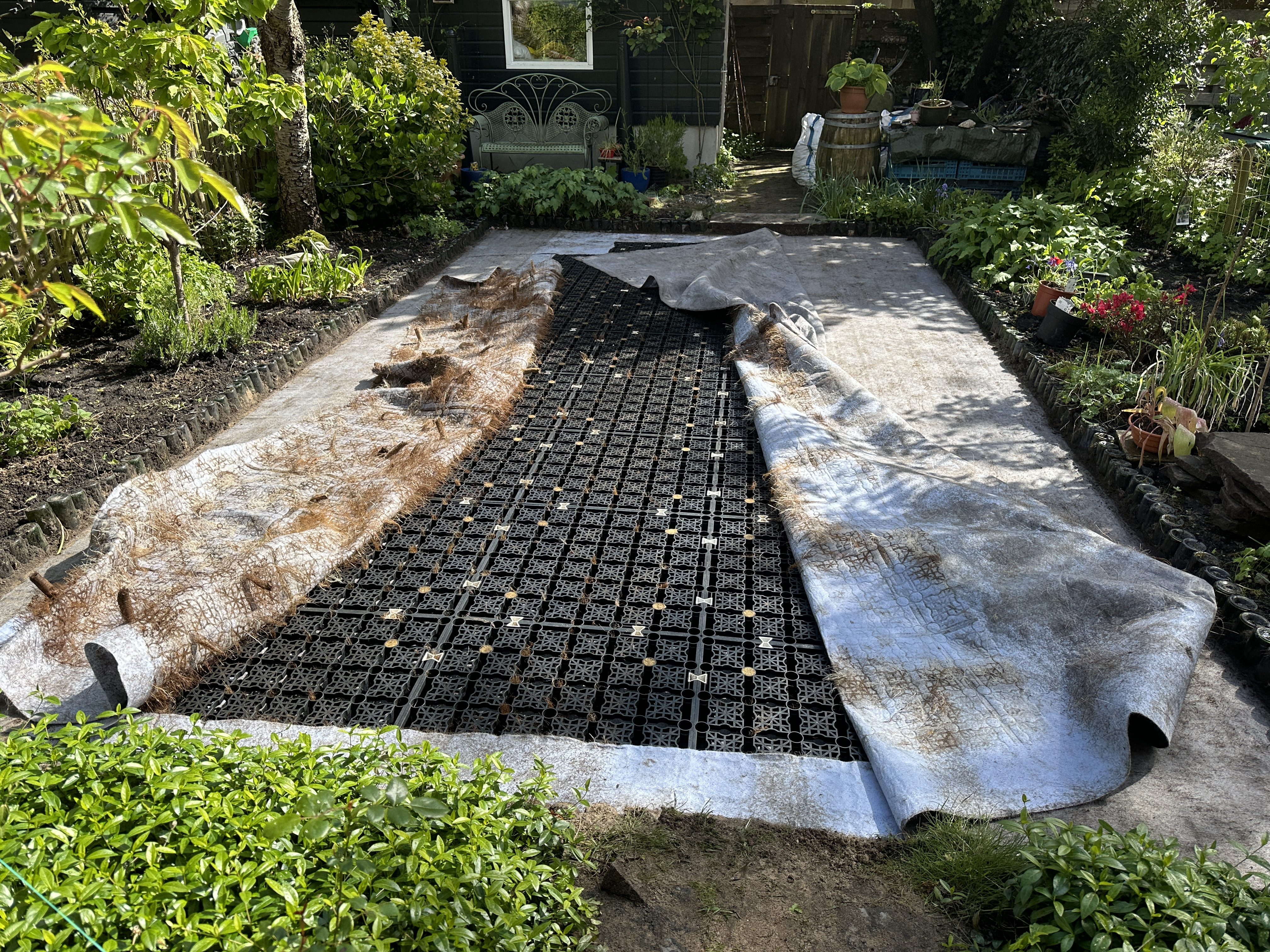 Het oude drainagesysteem tuin Henkjan Sprokelt